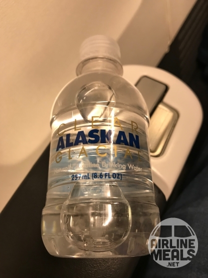 alaska airlines liquids policy