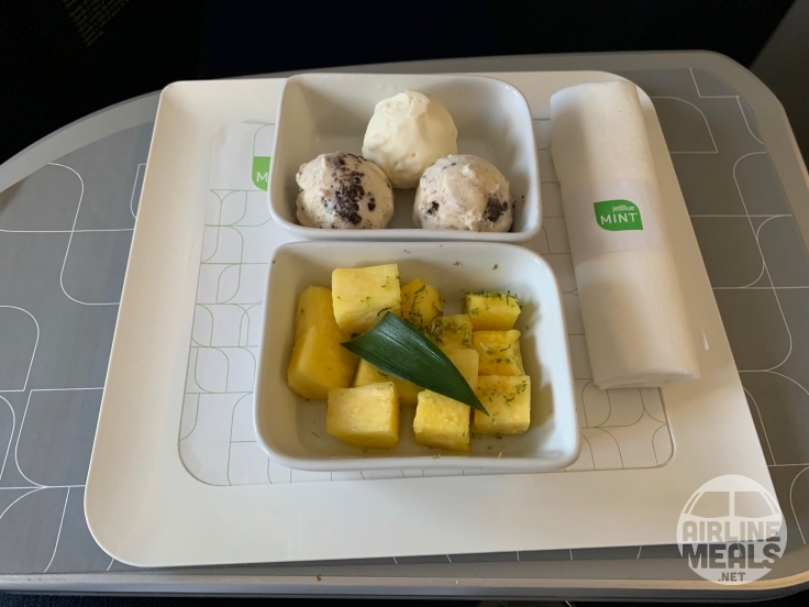 jetBlue Mint